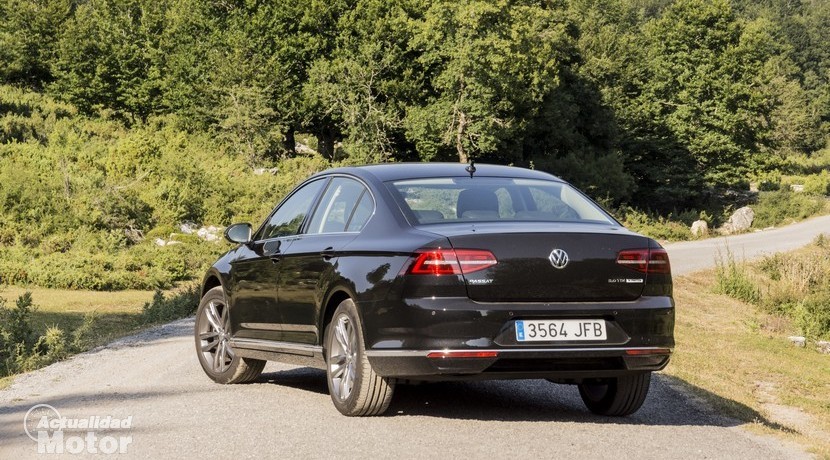 tempo Voor een dagje uit vuist Test Volkswagen Passat 2.0 TDI 150 HP